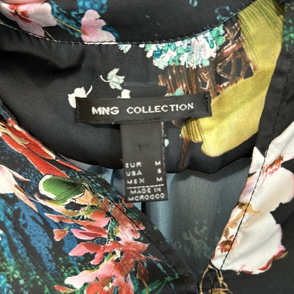 Floral Silky Mango Dress - Picture 3 of 6